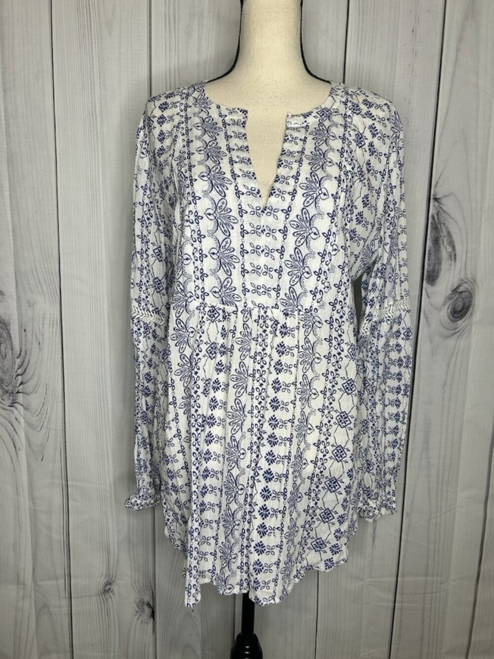 Ann Taylor Loft Blue White Floral Print V-Neck Cotton Tunic Top Sz L Lightweight